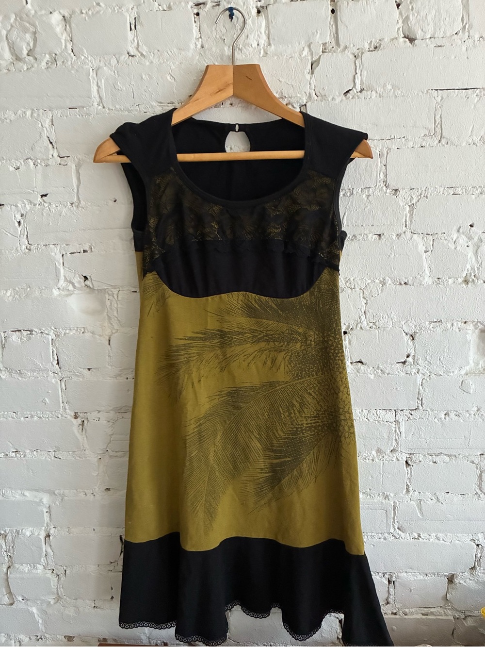 Kollontai dress